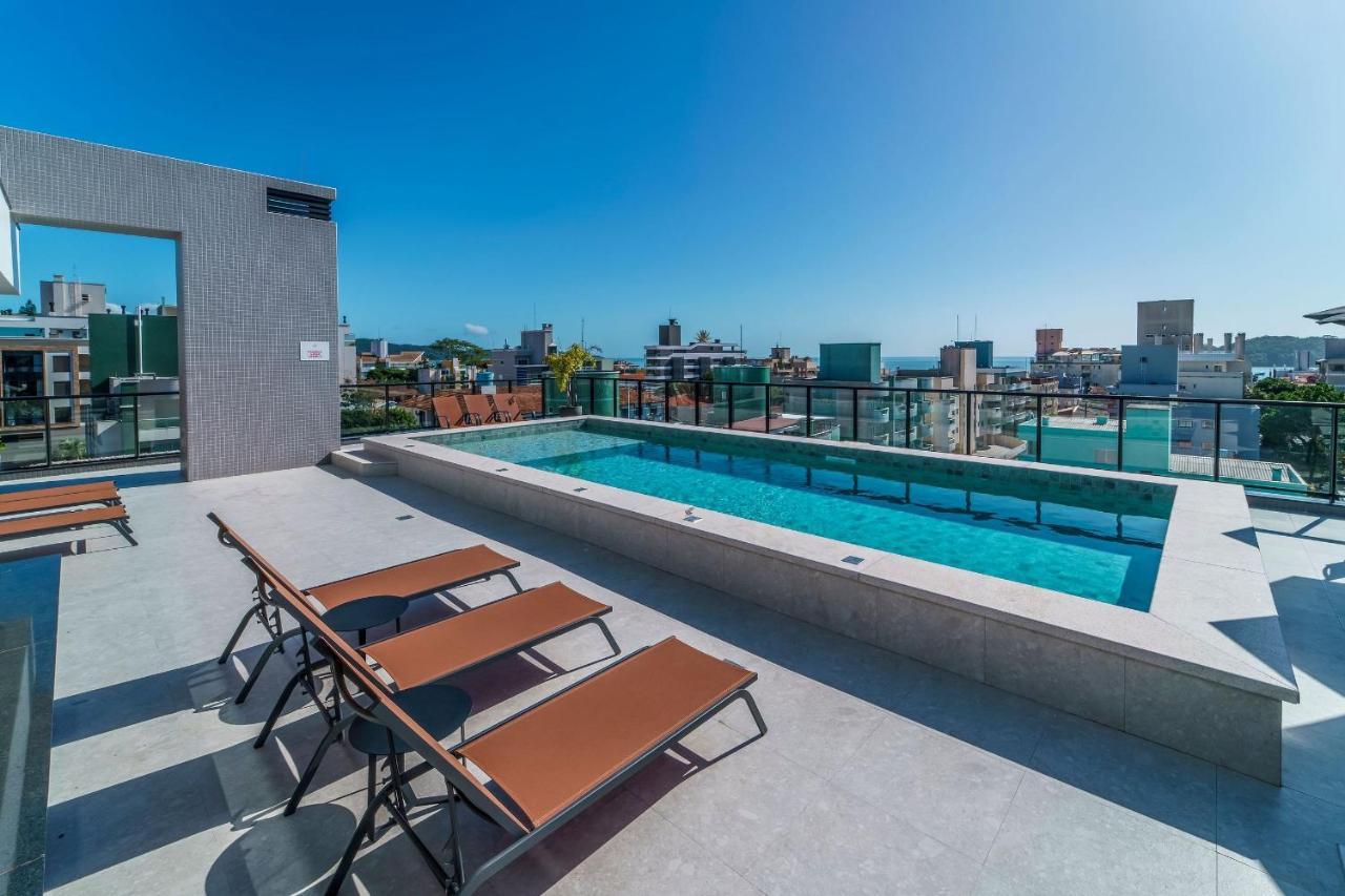 Adra 106 - Apartamento No Centro De Bombinhas - Rooftop Com Piscina E Academia - A Poucos Metros Da Praia - Eksteriør bilde