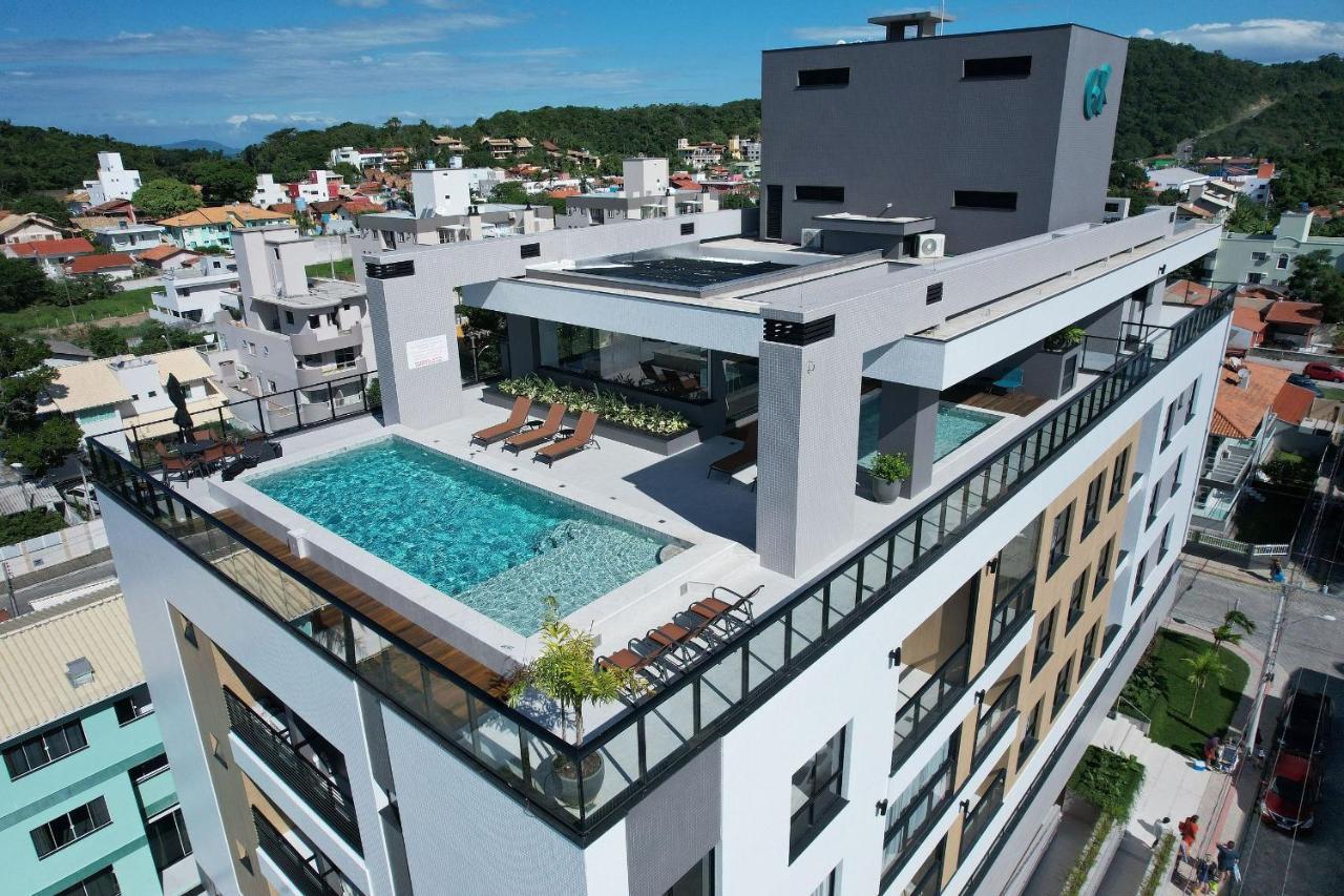 Adra 106 - Apartamento No Centro De Bombinhas - Rooftop Com Piscina E Academia - A Poucos Metros Da Praia - Eksteriør bilde