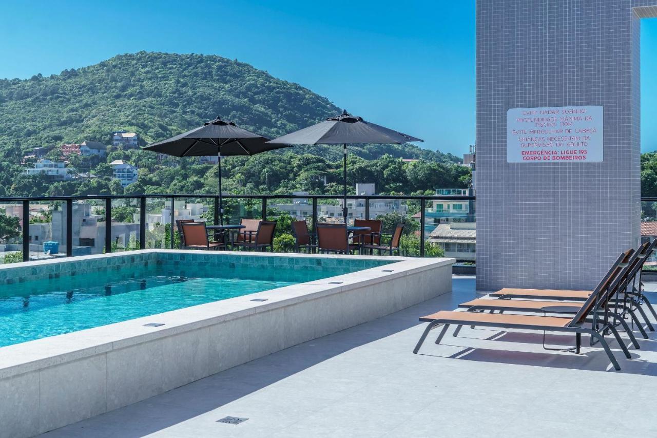 Adra 106 - Apartamento No Centro De Bombinhas - Rooftop Com Piscina E Academia - A Poucos Metros Da Praia - Eksteriør bilde