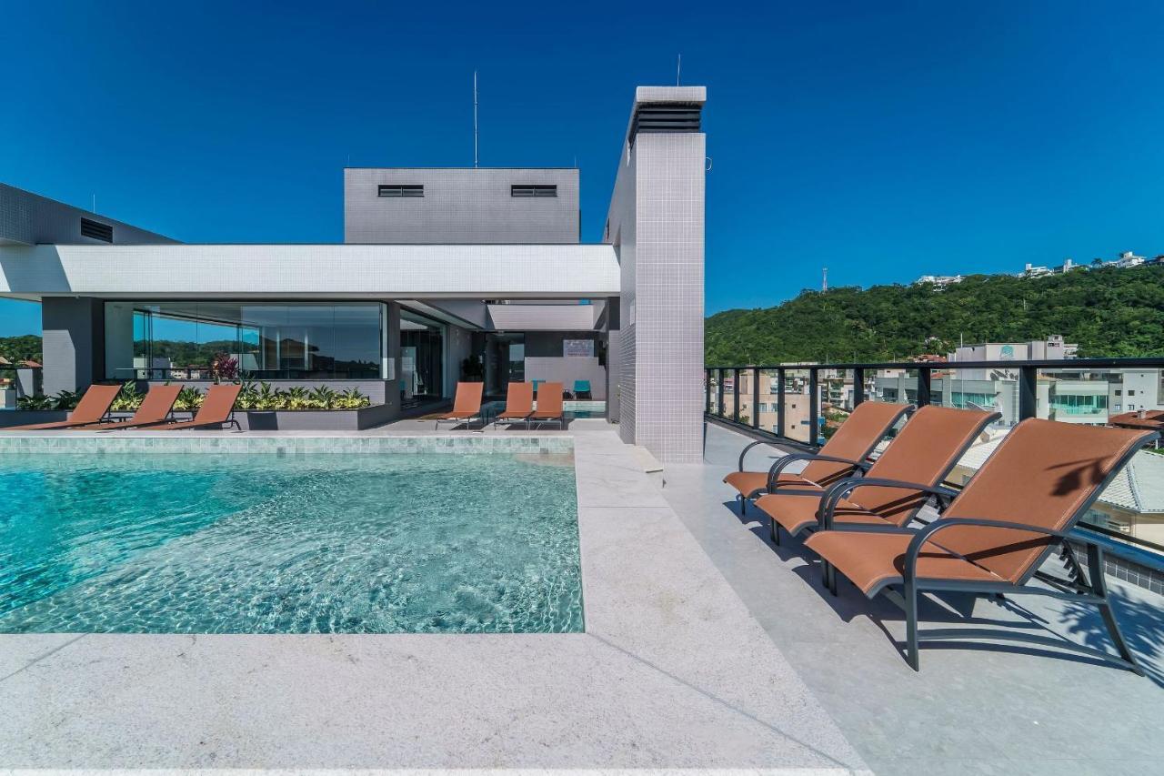 Adra 106 - Apartamento No Centro De Bombinhas - Rooftop Com Piscina E Academia - A Poucos Metros Da Praia - Eksteriør bilde